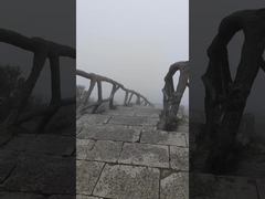 Aufstiegs-Hügel für Team Building